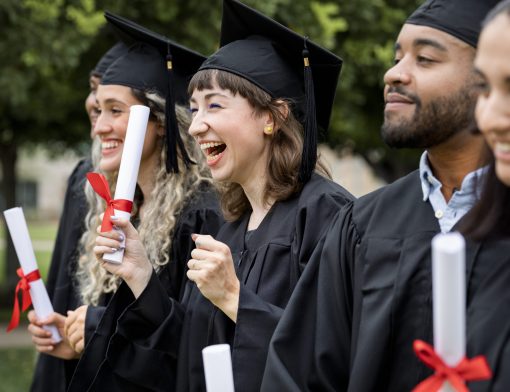 Importância da formatura: por que esse momento é tão valioso para universitários